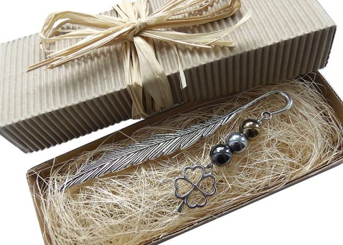 7793 ZAKŁADKA DO KSIĄŻKI PREZENT KONICZYNKA NA SZCZĘŚCIE.jpg