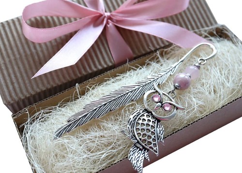 8290  zakładka do książki Sowa różowa na prezent.jpg