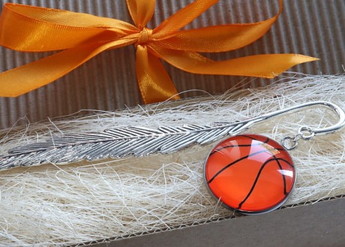 8651 zakładka do książki piłka.jpg