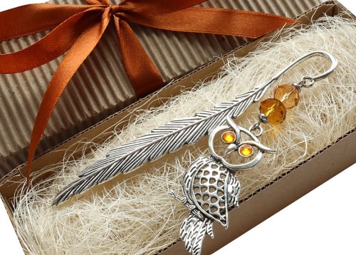 8282 zakładka do książki SOWA BURSZTYNOWA na prezent.jpg